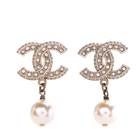 chanel earrings outlet.